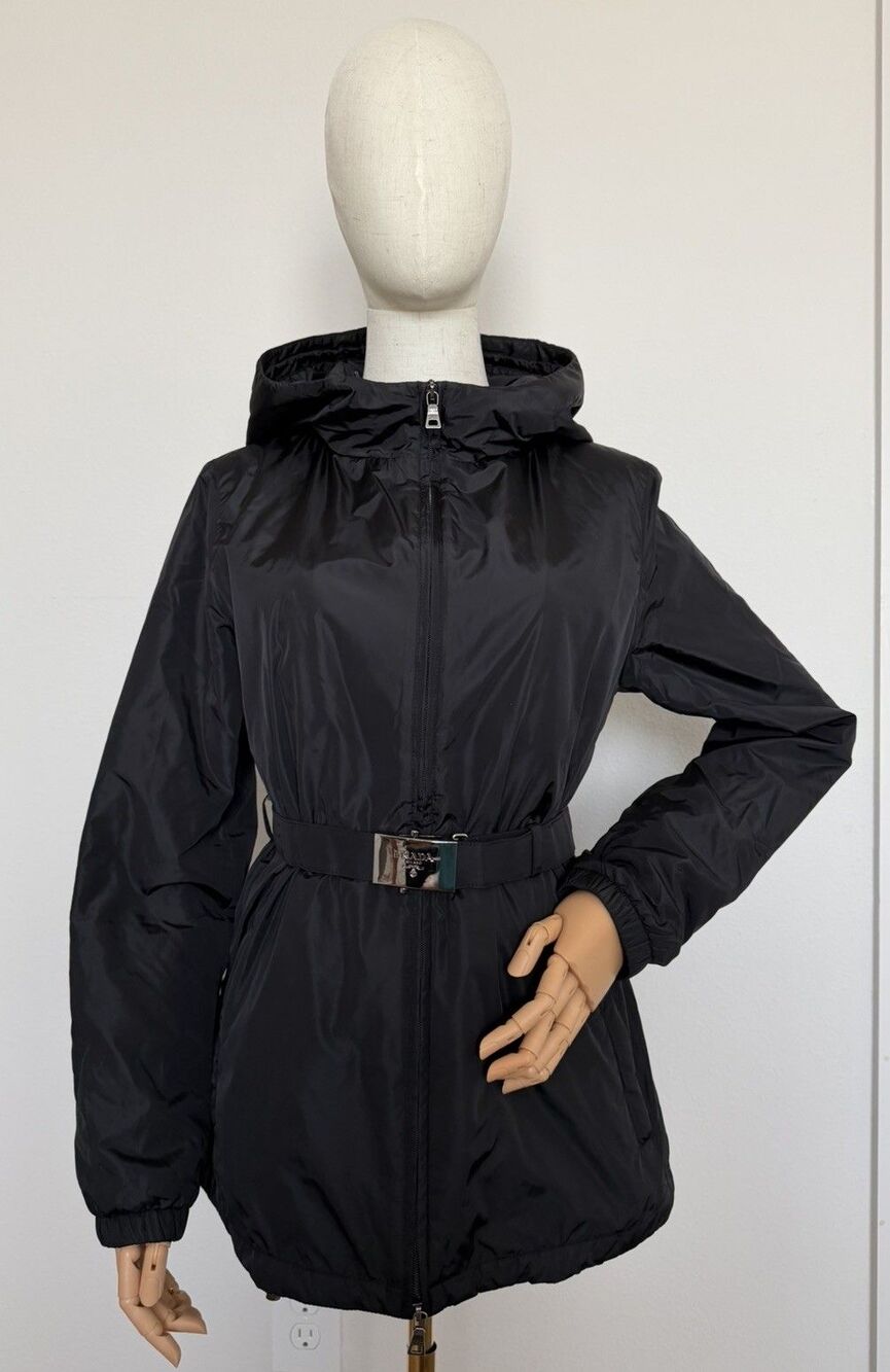 Authentic Prada Black Nylon Belted Jacket Women's Size 42 Made in China/122